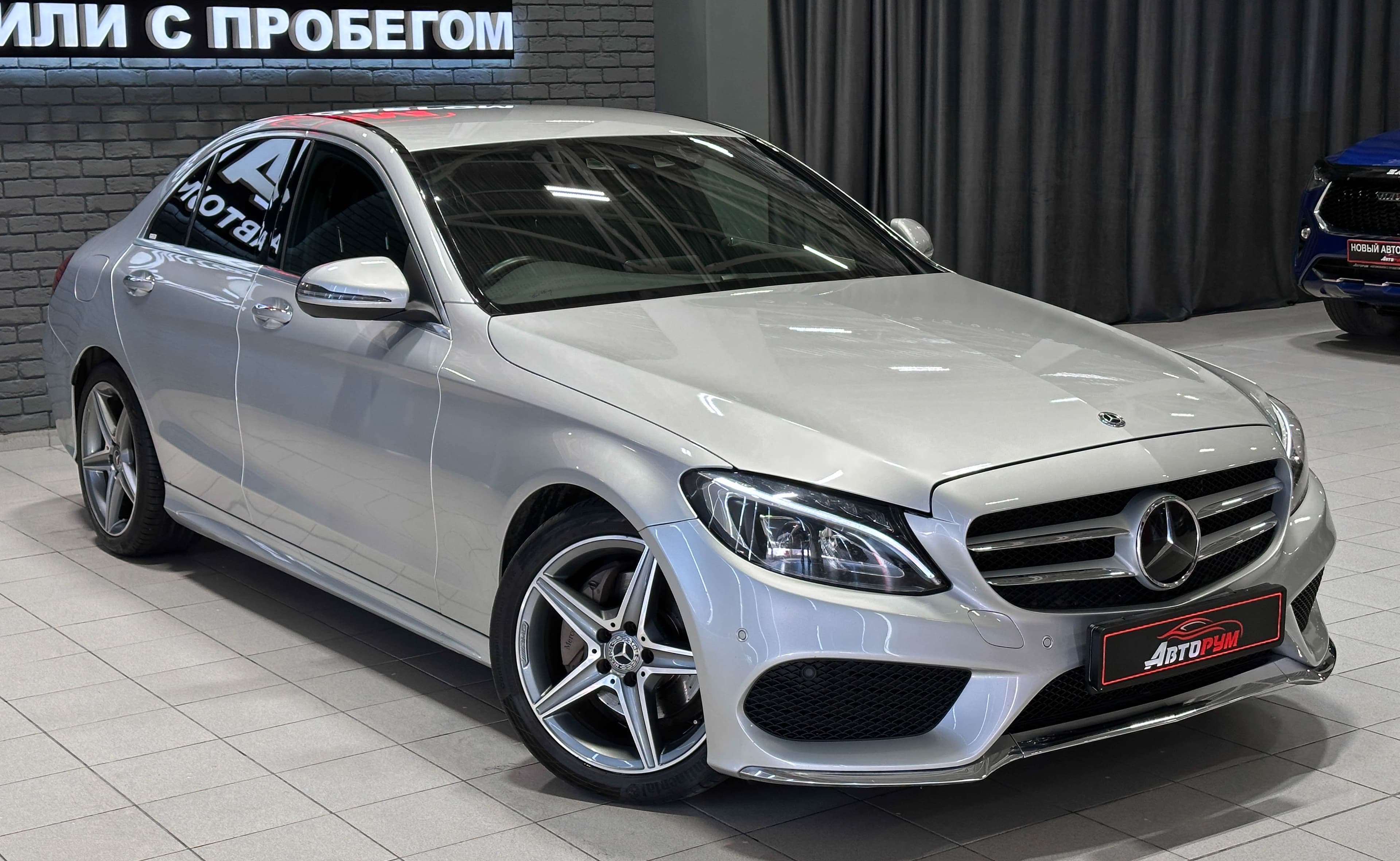 Mercedes-Benz C 180 AMG - 5